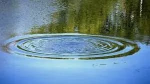 v-mariupoli-ledve-ne-potonula-pivtorarichna-ditina