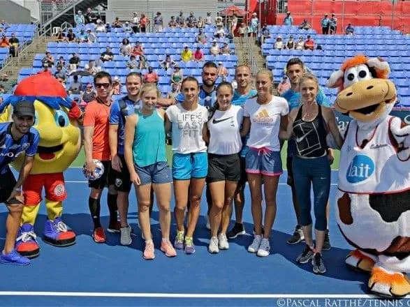 svitolina-ta-tsurenko-zigrali-v-futbol-iz-fk-monreal