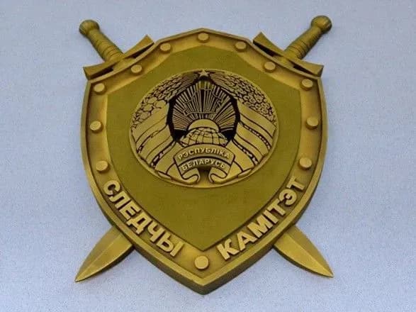 slidkom-bilorusi-provodit-obshuk-u-sche-odnogo-zhurnalista