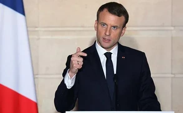 makron-zatelefonuye-putinu-schodo-olega-sentsova-zmi