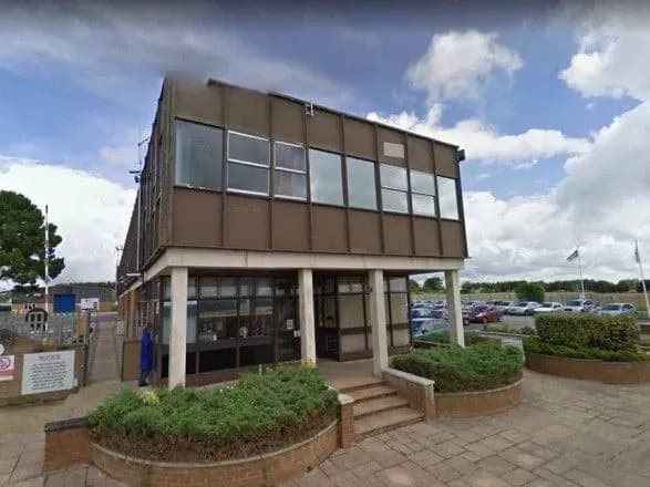 zmi-povidomili-pro-chergovu-np-u-solsberi-pid-chas-vibukhu-na-zavodi-nepodalik-vid-mista-zaginula-odna-lyudina