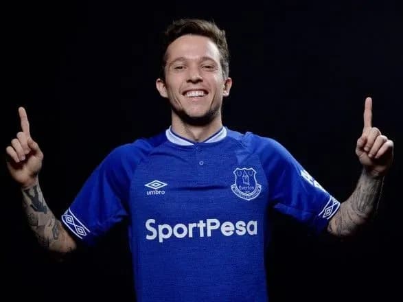 eks-zirkoviy-futbolist-shakhtarya-pereyshov-u-klub-apl