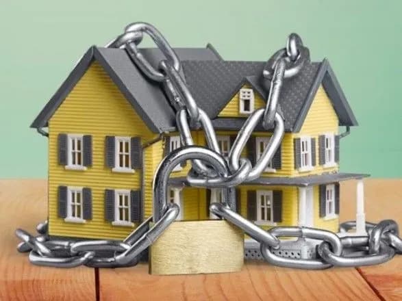 sud-areshtuvav-mayno-zavodu-atek