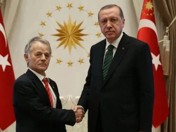 erdogan-poprosiv-u-dzhemilyeva-spisok-vyazniv-kremlya
