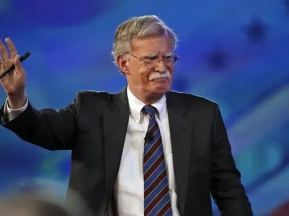 bolton-provede-zmistovni-zustrichi-z-kerivnitstvom-ukrayini-chaliy