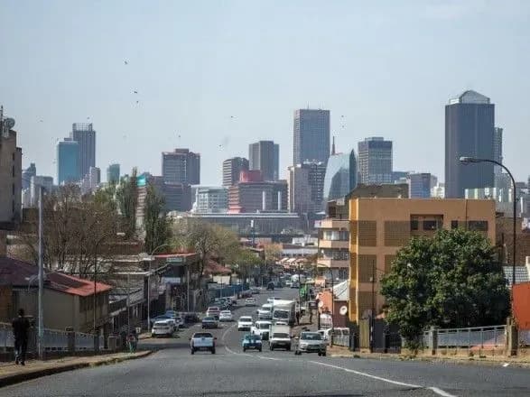 nike-zachinila-dekilka-magaziniv-v-par-cherez-zvinuvachennya-v-rasizmi