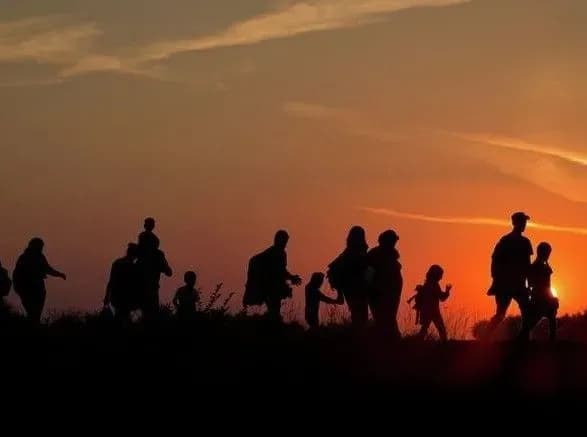 na-kordoni-chekayut-na-perepravlennya-do-yes-blizko-5-tis-ubolivalnikiv-z-rf