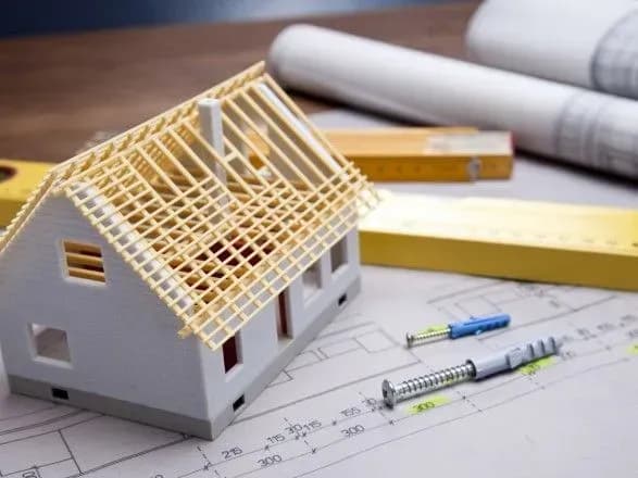 u-derzhstatistiki-nazvali-obsyagi-vikonanikh-protyagom-semi-misyatsiv-budivelnikh-robit