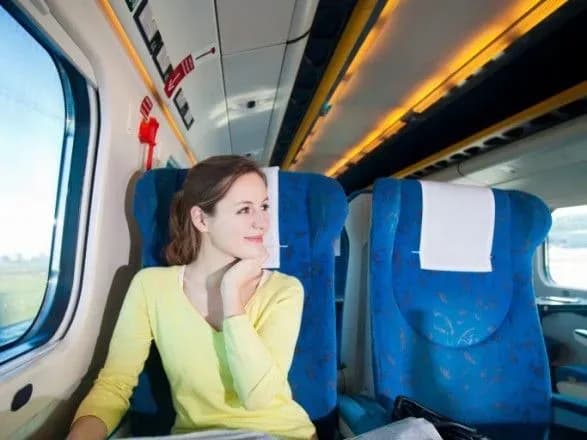 ukrzaliznitsya-znizit-tsini-na-kvitki-z-1-veresnya