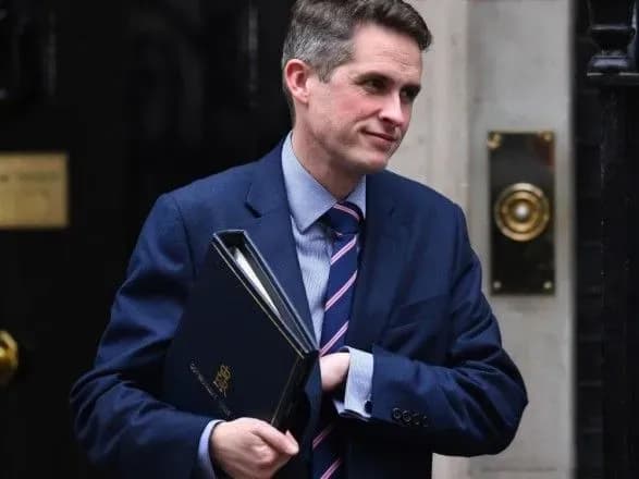 britanskiy-ministr-u-boyovikiv-id-z-afganistanu-ye-kontakt-z-teroristami-v-korolivstvi