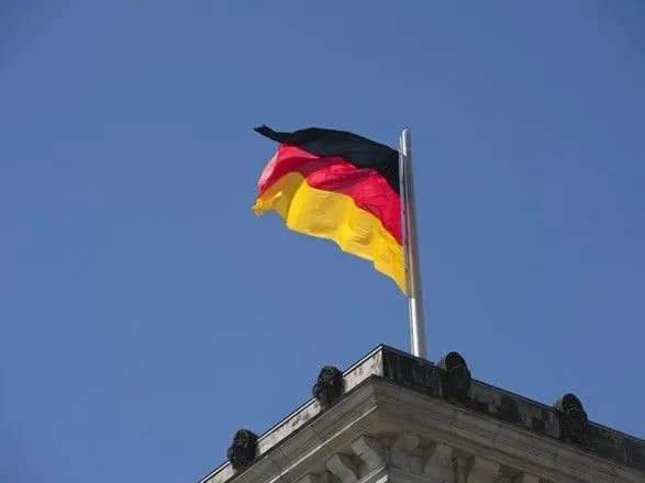 u-merkel-zayavili-scho-slidkuyut-za-situatsiyeyu-na-donbasi-pislya-zagibeli-zakharchenka