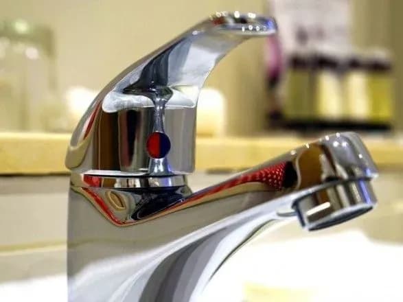 negoda-zalishila-avdiyivku-bez-vodi