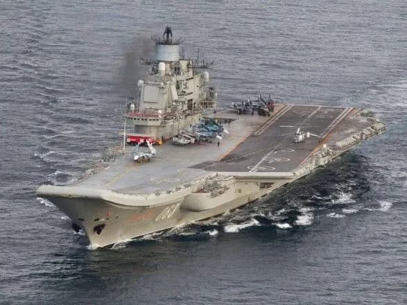 business-insider-vklyuchiv-rosiyskiy-admiral-kuznyetsov-v-reyting-naygirshikh-avianostsiv