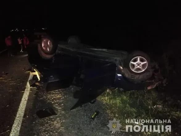 vnaslidok-dtp-poblizu-lvova-perekinulosya-avto-ye-postrazhdali