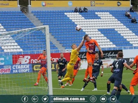 mariupol-svyatkuvav-peremogu-v-derbi-donbasu