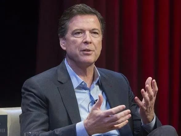 zmi-memuari-eks-glavi-fbr-dzheymsa-komi-ekranizuyut-dlya-telebachennya