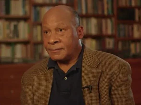 stsenarist-i-prodyuser-serialu-alf-pomer-u-vitsi-67-rokiv