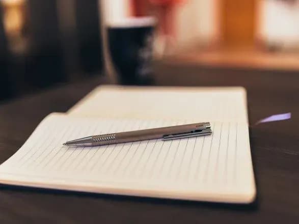 v-ukrayini-mozhut-zniknuti-knigi-vidgukiv-ta-propozitsiy