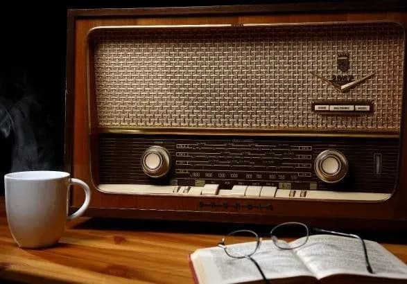 odesiti-nastupnogo-roku-zalishatsya-bez-drotovogo-radio