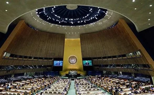 ekspert-pro-pidsumki-ga-oon-tramp-zi-smikannyami-i-polscha-yak-naykraschiy-poserednik