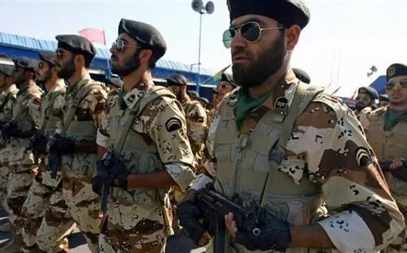 iranski-vs-zavdali-udaru-po-teroristakh-u-siriyi-prichetnikh-do-teraktu-v-misti-akhvaz