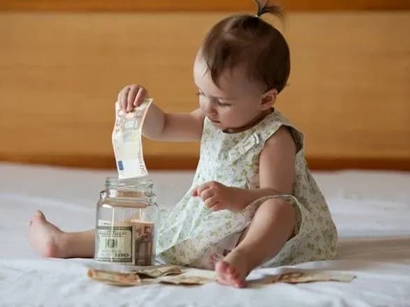 minyust-z-pochatku-roku-z-neplatnikiv-alimentiv-styagnuto-ponad-3-mlrd-grn