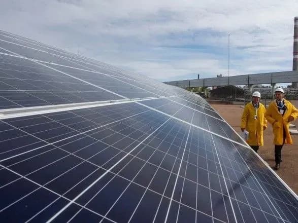 u-zoni-vidchuzhennya-vveli-v-ekspluatatsiyu-pershu-sonyachnu-elektrostantsiyu