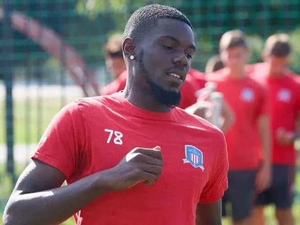 futbolist-kiyivskogo-arsenalu-potrapiv-na-pereglyad-do-klubu-apl