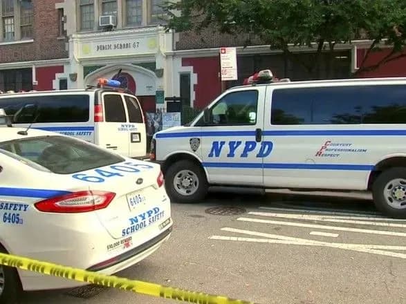 u-nyu-yorku-zastrelili-repera-hollywood-play