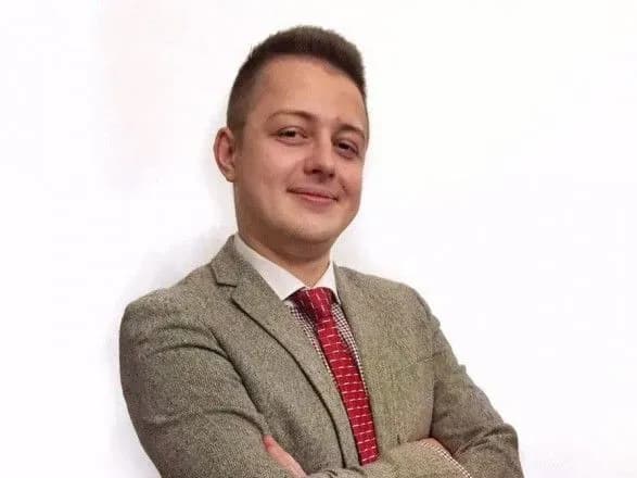 tomos-ostatochniy-ta-bezpovorotniy-ekspert-roztlumachiv-tonkoschi-otrimannya-avtokefaliyi