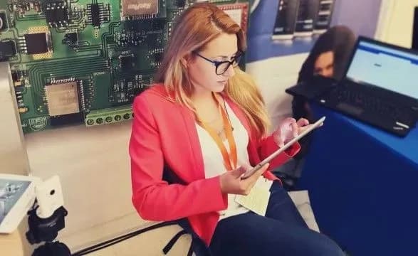 u-bolgariyi-vidbudetsya-bdinnya-u-pamyat-pro-vbitu-zhurnalistku