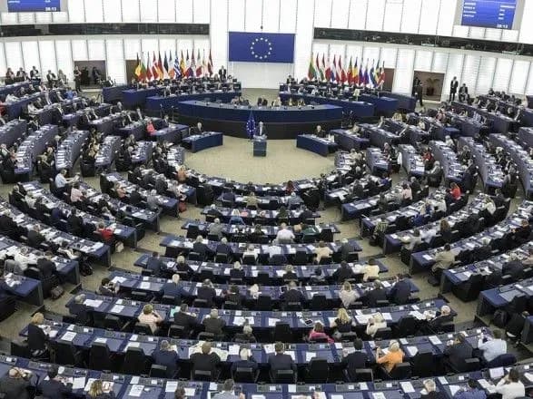 referendum-schodo-zaboroni-odnostatevikh-shlyubiv-v-rumuniyi-provalivsya-u-yep-privitali-rezultati