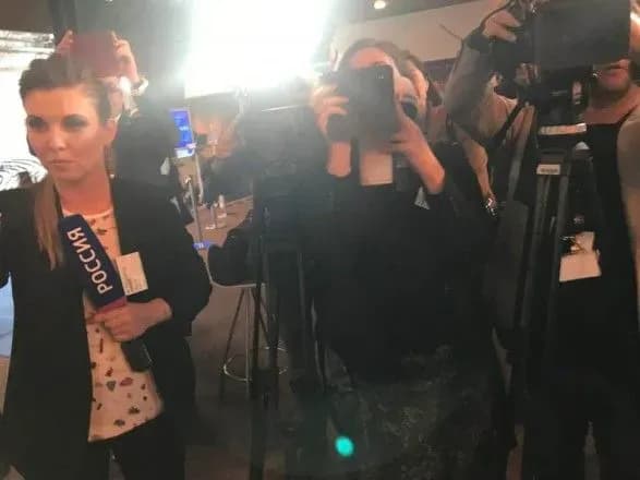 gimn-zamist-intervyu-ukrayinska-delegatsiya-parye-originalno-vidpovila-rosiyskim-zmi