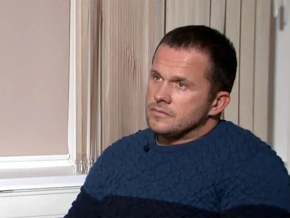 viv-diskoteki-i-dobre-vchivsya-odnoseltsi-vpiznali-petrova-na-fotografiyakh