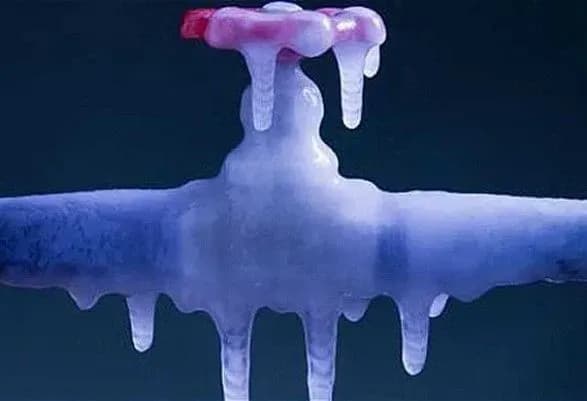 minregion-doruchiv-do-30-zhovtnya-usunuti-riziki-avariy-u-teplomerezhakh