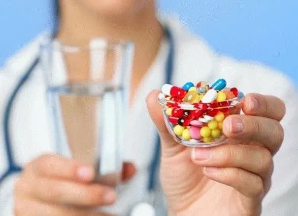 moz-na-zakupivlyu-likiv-ta-medvirobiv-u-byudzheti-vidileno-polovinu-vid-potrebi