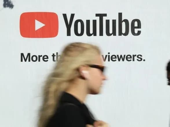 tsiyeyi-nochi-v-roboti-youtube-stavsya-globalniy-zbiy