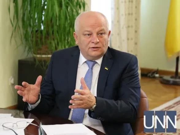 kubiv-shlyub-z-rosiyeyu-peretvoriv-ukrayinu-na-sirovinniy-pridatok