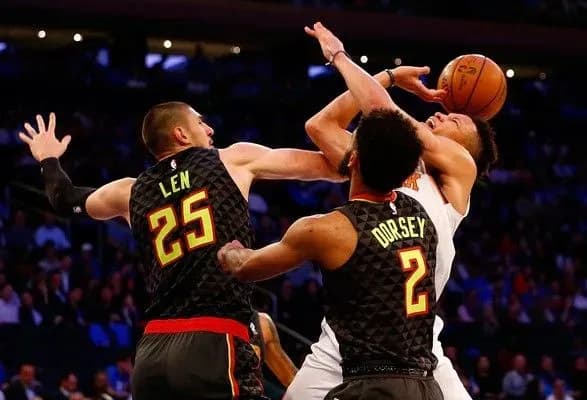 len-proviv-pershiy-ofitsiyniy-poyedinok-u-skladi-atlanti-khoks