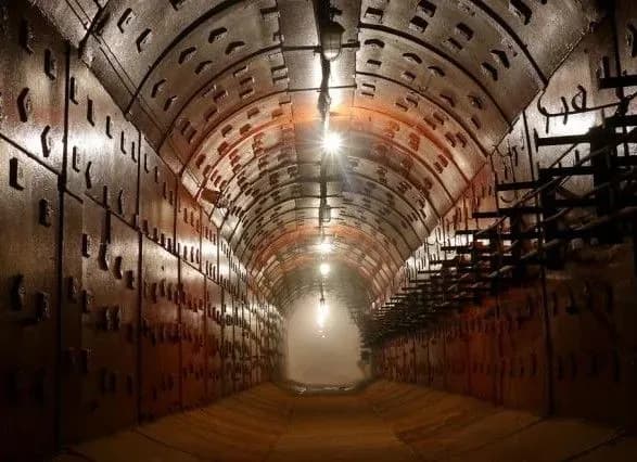 cnn-rosiya-buduye-novi-yaderni-bunkeri-v-kaliningradskiy-oblasti