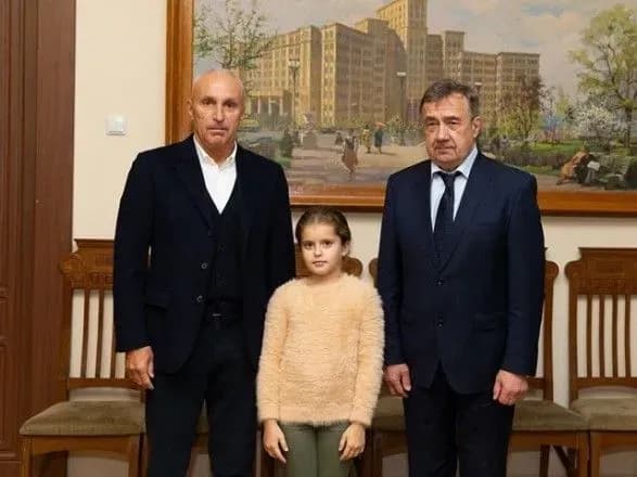 oleksandr-yaroslavskiy-studentam-kharkivskogo-universitetu-klyuch-do-vsogo-osvita