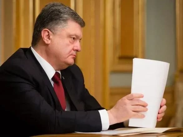 poroshenko-planuye-govoriti-pro-zvilnennya-politvyazniv-pid-chas-vizitiv-do-gelsinki-i-parizha