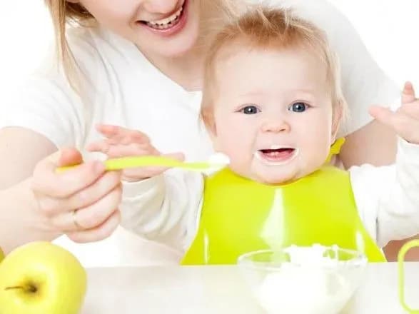 ukrayinok-zaspokoyili-munitsipalni-nyani-ne-vidberut-u-nikh-ni-dekretnikh-viplat-ni-vidpustku