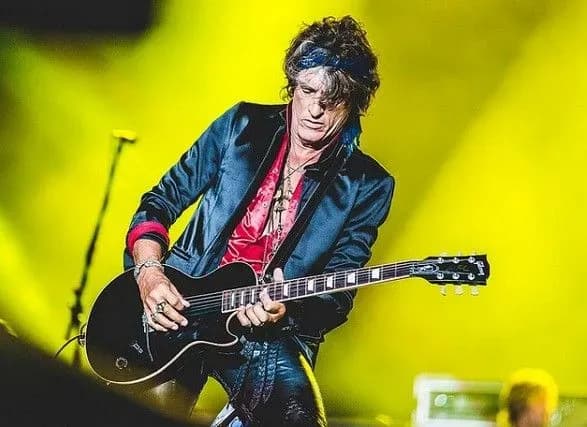 u-nyu-yorku-gospitalizuvali-uchasnika-grupi-aerosmith