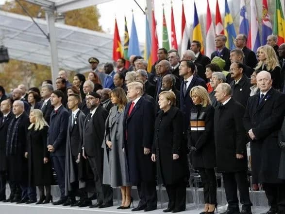 tramp-obgovoriv-u-parizhi-z-putinim-makronom-i-merkel-ugodu-pro-yadernu-zbroyu-ta-siriyu