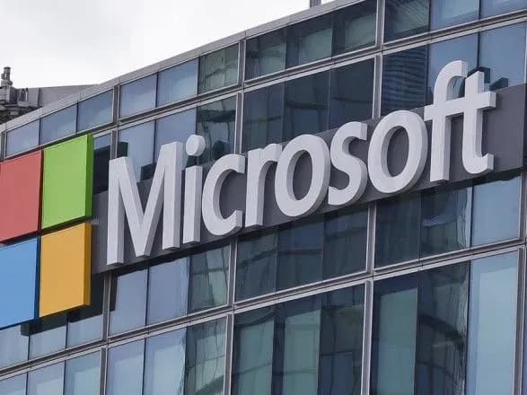 microsoft-obiyshla-apple-za-rinkovoyu-kapitalizatsiyeyu