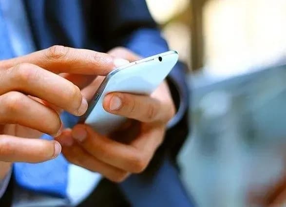 polyakam-rozislali-feykovi-sms-pro-mobilizatsiyu-cherez-krizovu-situatsiyu-v-ukrayini