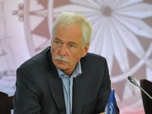 voyenniy-stan-v-ukrayini-negativno-poznachitsya-na-mirnomu-protsesi-na-donbasi-grizlov