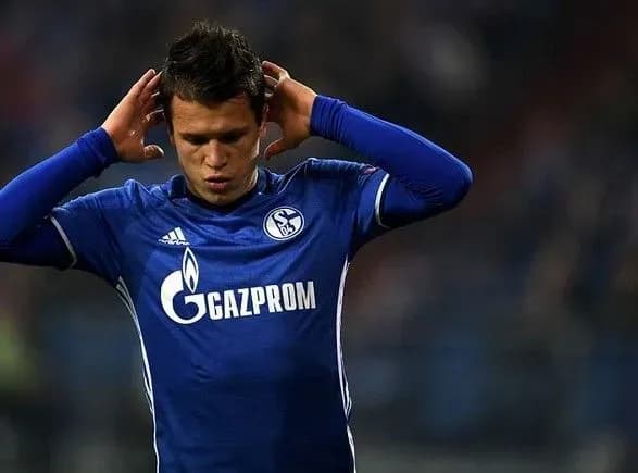 fk-shalke-vistaviv-konoplyanku-na-transfer