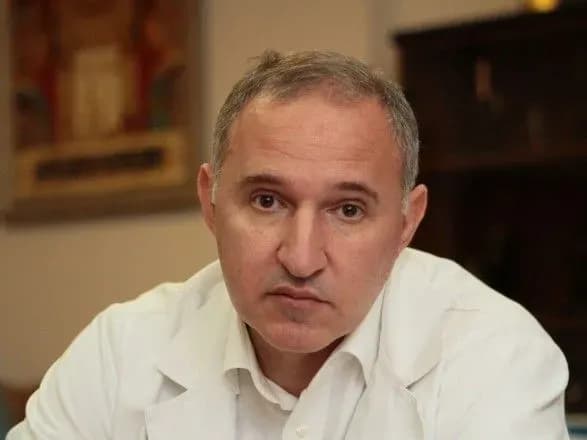 v-instituti-sertsya-zayavili-pro-napad-nevidomikh-molodikiv